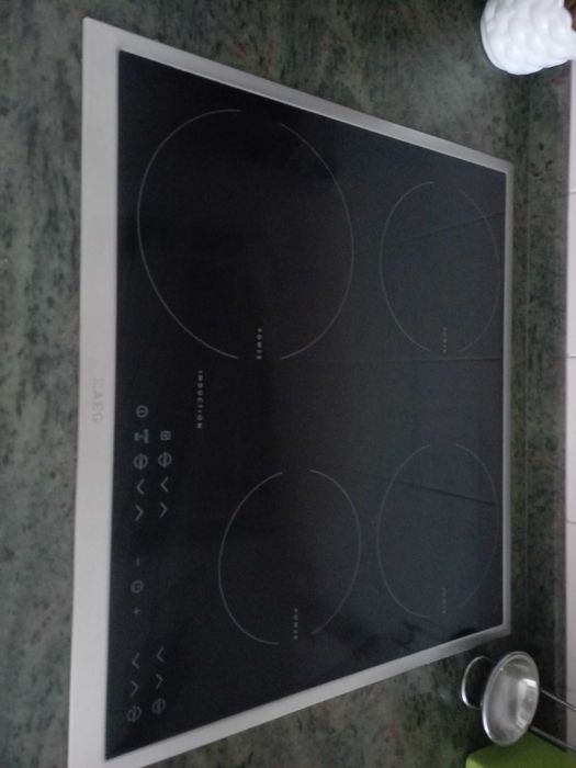 VIDRO de Placa de Vitrocerâmica de Indução com Orla AÇO Inoxidável.