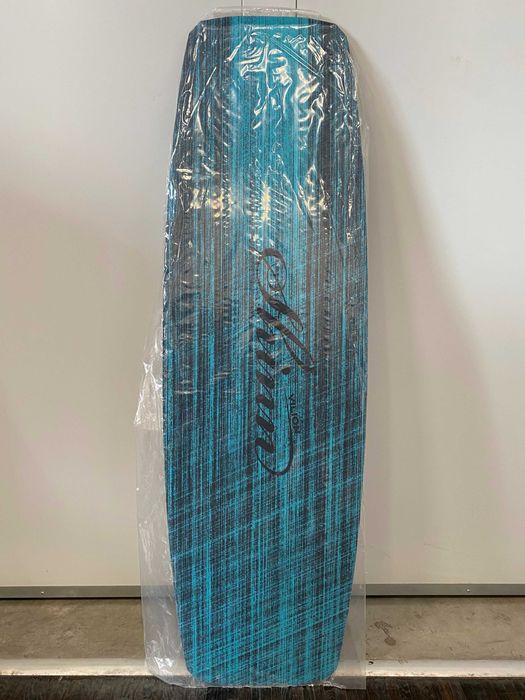 SHINN Vilion Prismatic - NIEUŻYWANA deska do kitesurfingu