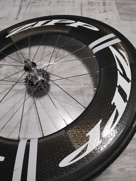 Koło karbonowe Zipp tył