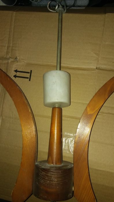 Lampę sufitową i lampa boczna