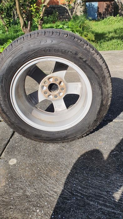 1 jante volvo com pneu