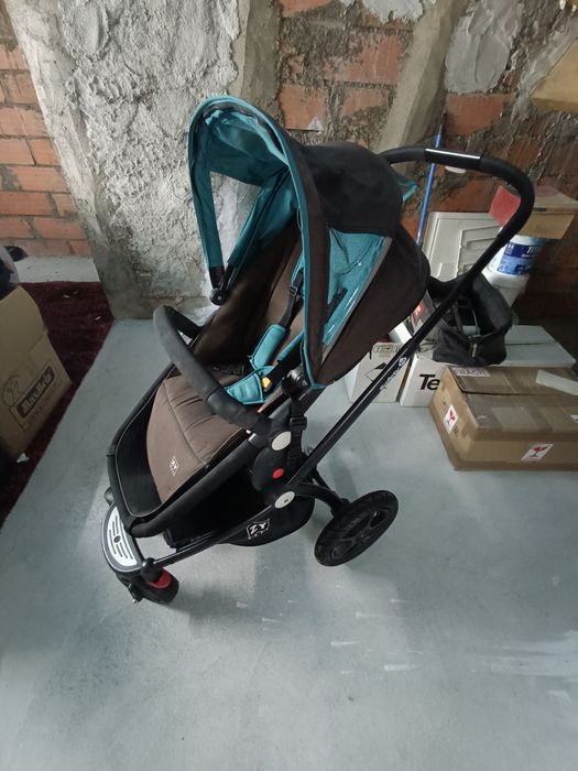 Carrinho de bebê mais Kit completo