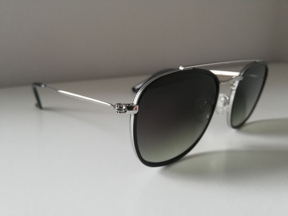 Óculos escuros Carolina Lemke