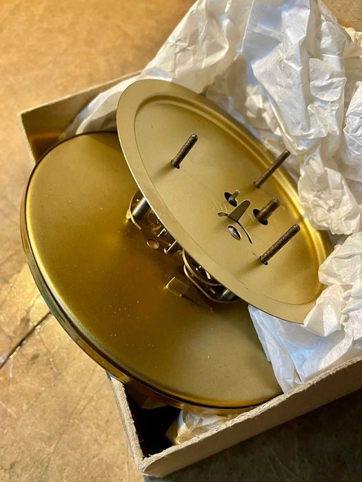 Relógio antigo de corda nunca usado