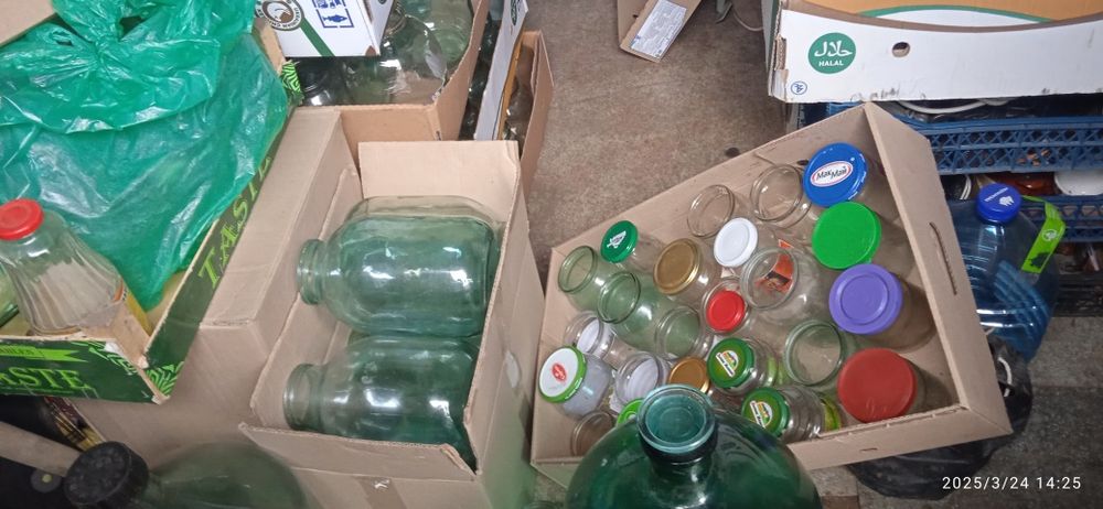 Стеклянные банки,