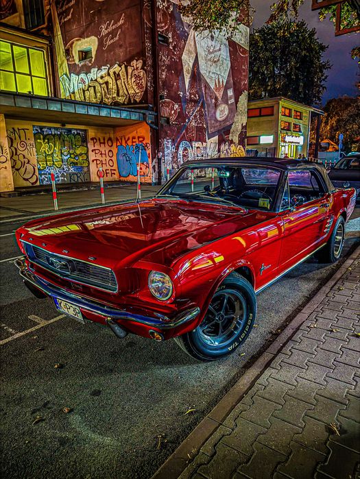 Wynajem zabytkowego auta do ślubu - Ford Mustang / Triumph Spitfire