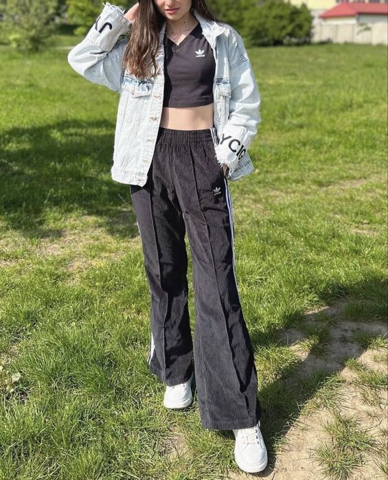 Вельветові штани кльош Adidas