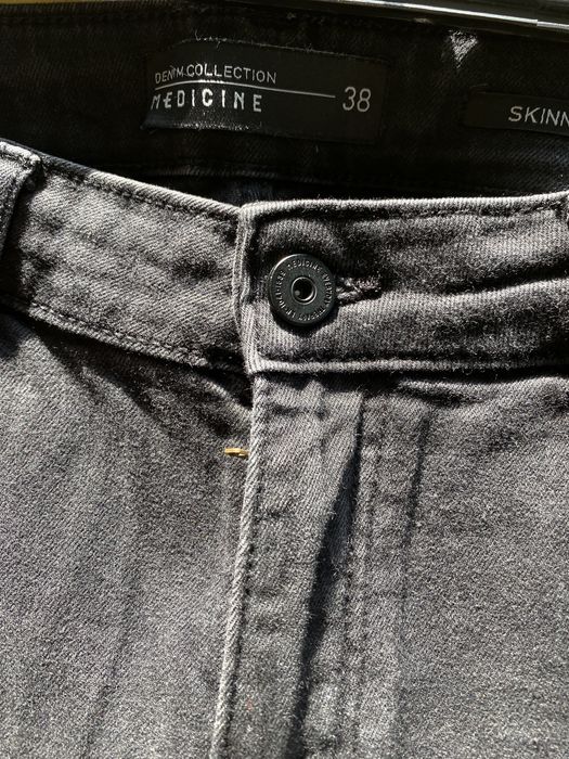Spodnie jeansy dżinsy Medicine M szare czarne długie rurki skinny