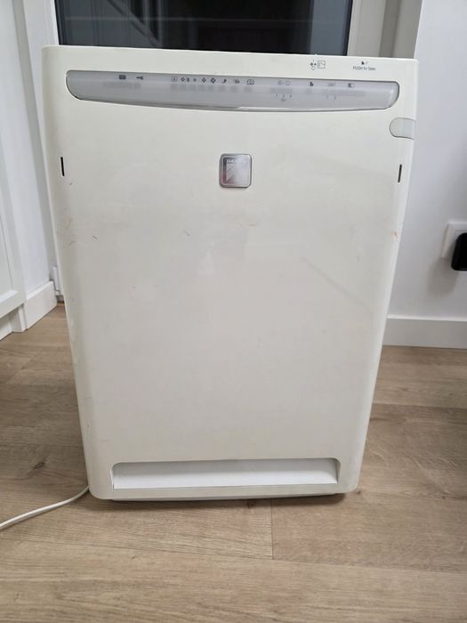 Odświeżacz powietrza DAIKIN MC70LVM