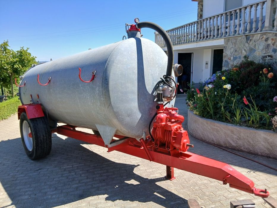 Cisternas de 3000L a 6000L