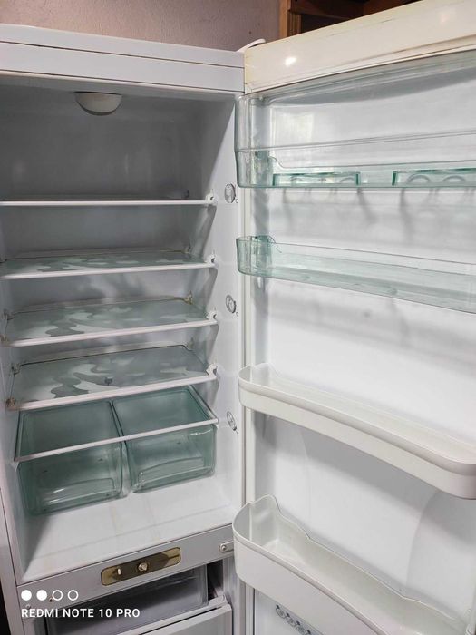 Холодильник Amica АК 310