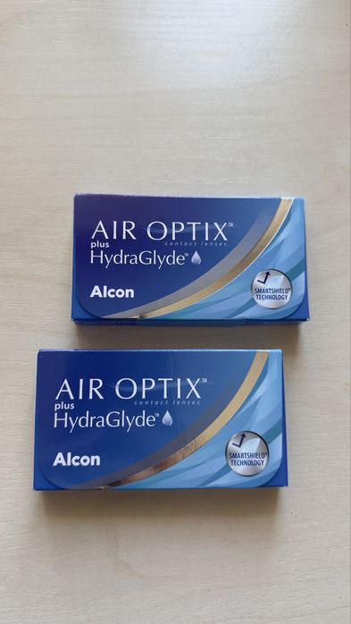 Продам лінзи, в кожній упаковці 3 шт, на діоптрії -2,50 та -3