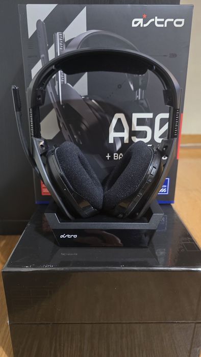 Astro A50 Gen 4 Wireless – PS5/PS4/PC – Pouco Uso (com caixa)
