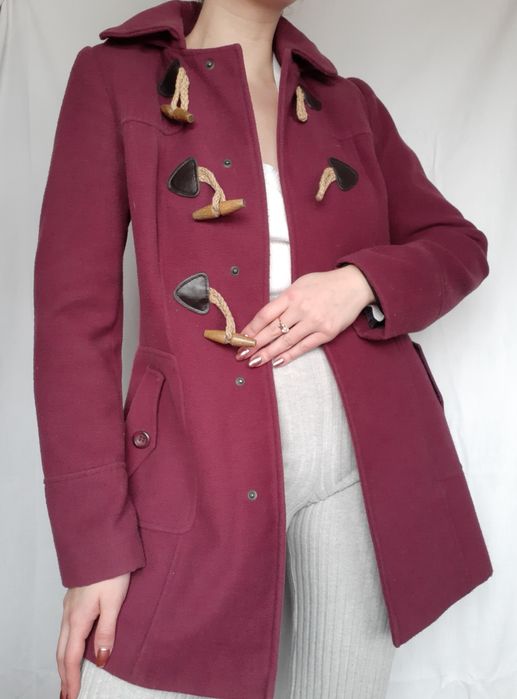 Fioletowy śliwkowy zimowy płaszcz z kapturem 36 S