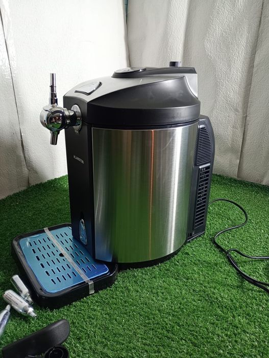 Klarstein beer Cooler nalewak do piwa lodówka 

Cena 349 zł 

Produkt