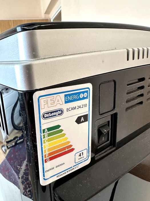 Ekspres ciśnieniowy Delonghi ECAM 24.210