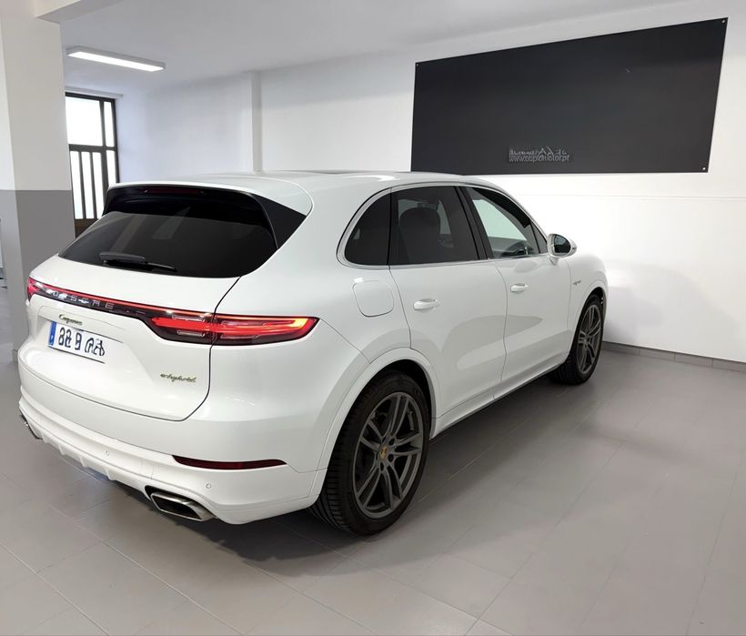 Porsche Cayenne E Hybrid Plugin