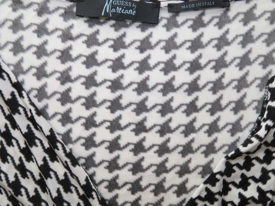 Guess by Marciano sukienka w pepitkę wiskozowa 40