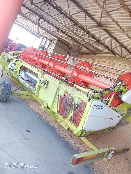 Heder Claas C600 ze stołem do rzepaku(lexion,tucano,trion)