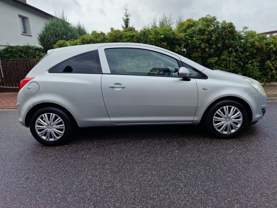 Opel Corsa D 1.0i Bez Korozji OKAZJA