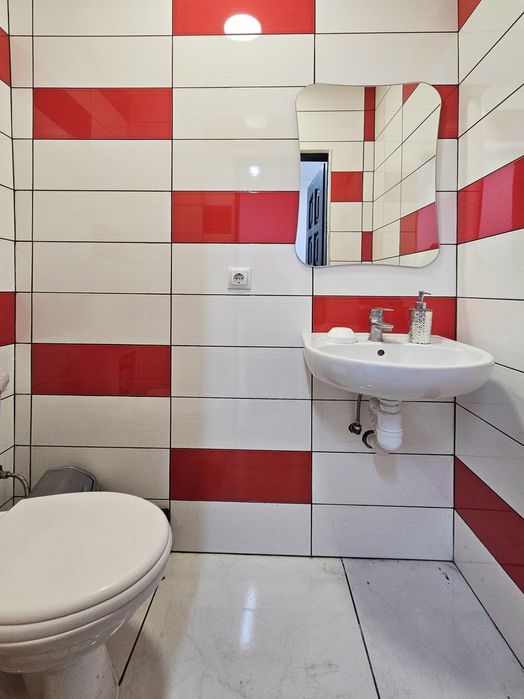 Продаж приміщення у прохідному місці. Сихів.