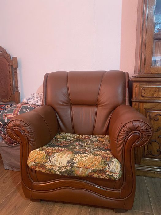 Conjunto de sofá cama vintage e sofás pequenos