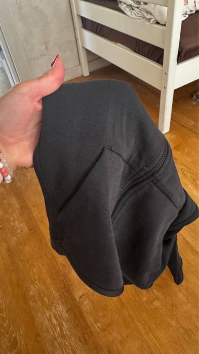 кофта найк чорна