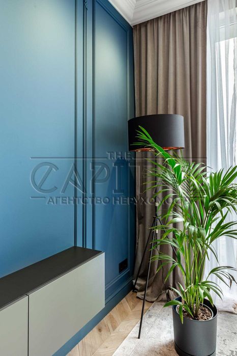 Центр. Золоті Ворота. Нова квартира, Ярославів град