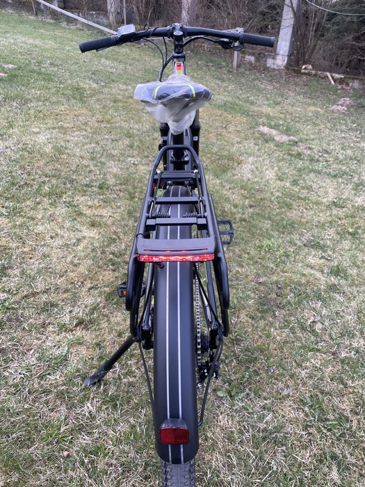 Rower elektryczny Fuji AMBIENT Eqp 29"  E-Bike