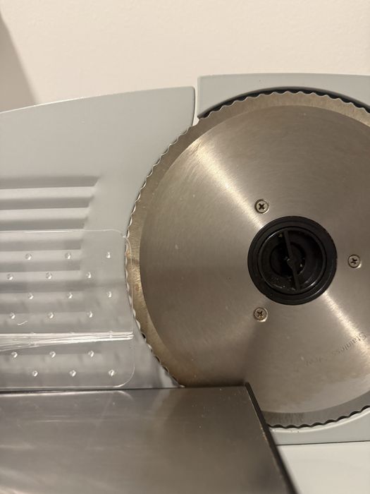 Fiambreira Elétrica Küken 200W – Como Nova