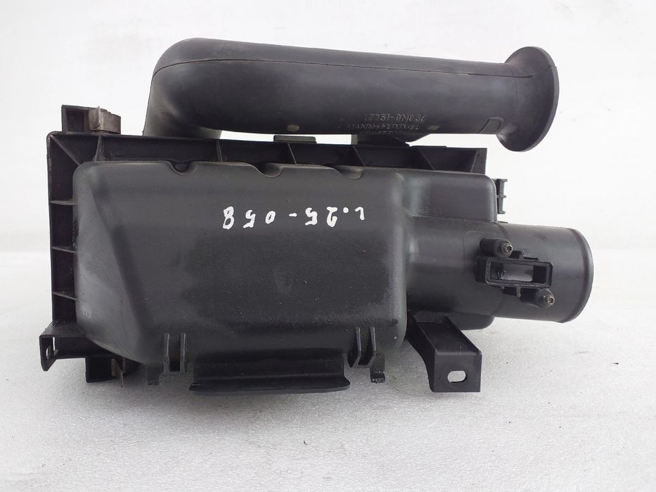 Caixa filtro ar TOYOTA Yaris (_P9_)
