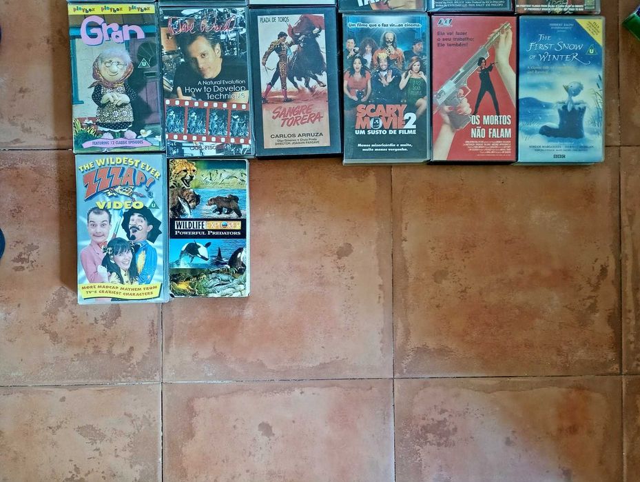 Cassettes VHS 2€ cada