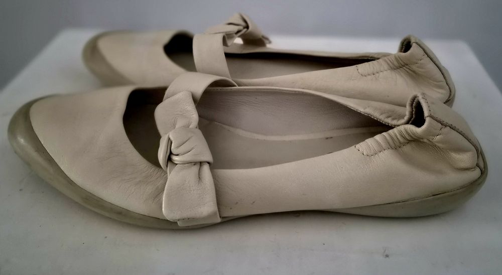 Buty firmy echo rozmiar 36