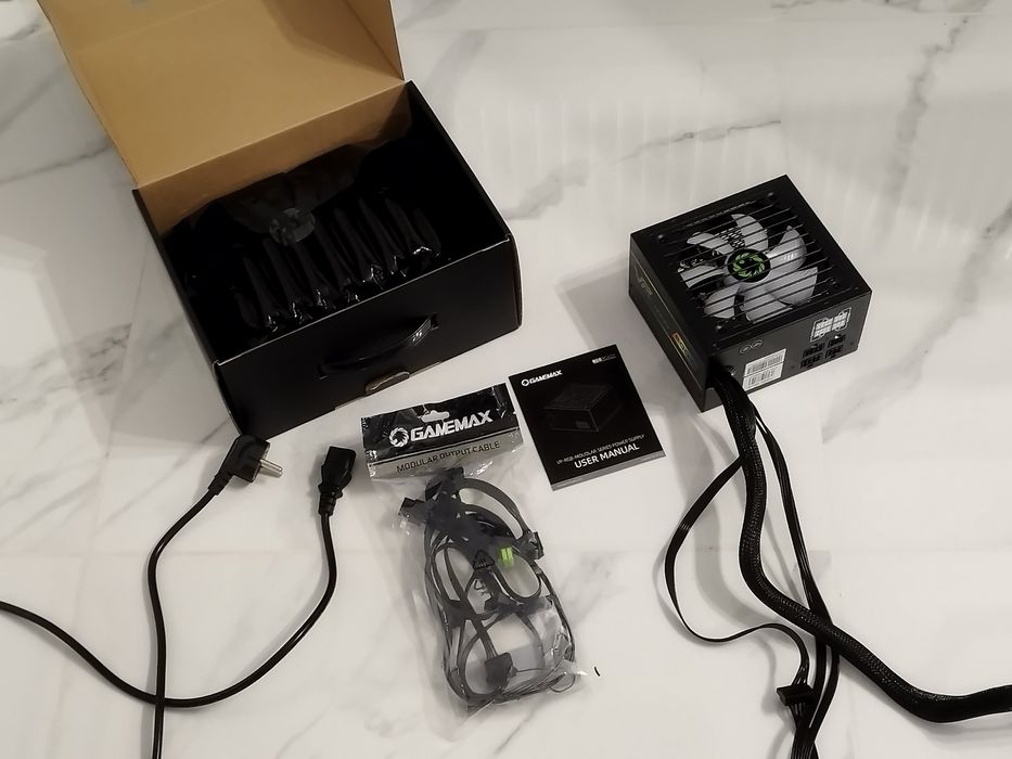 Модульний блок живлення GameMax VP-600-M-RGB 600W 80 PLUS Bronze ATX