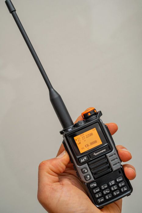 walkie talkie Quansheng UV-K5(8) novo na embalagem.