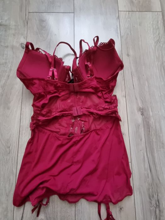 Білизна бренду lovehoney розмір L.