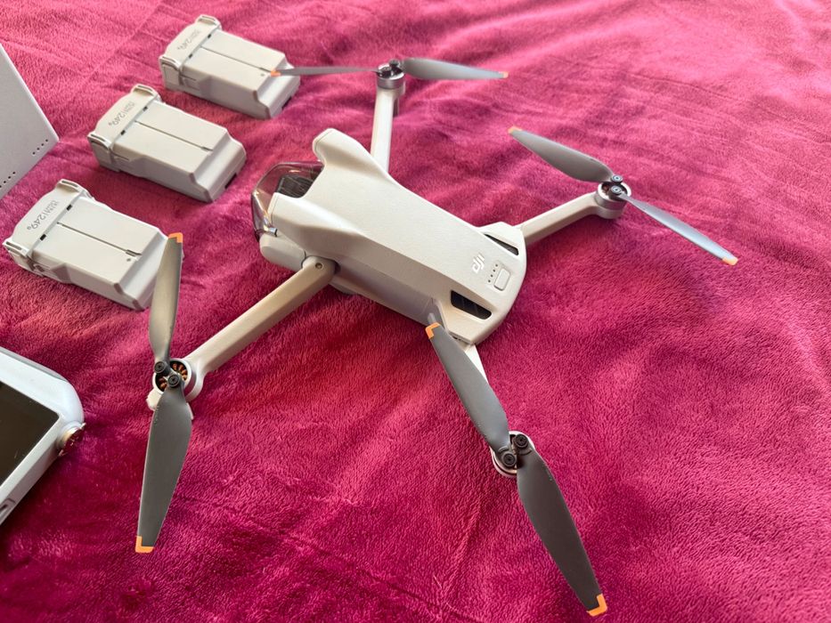 Dron DJI Mini 3 Fly More Combo - Idealny stan + GWARANCJA