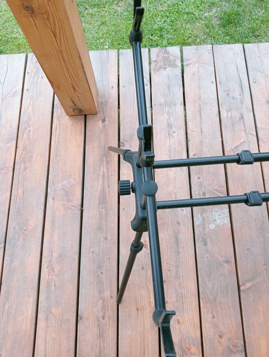 Tripod wędkarski marki Delphi craber