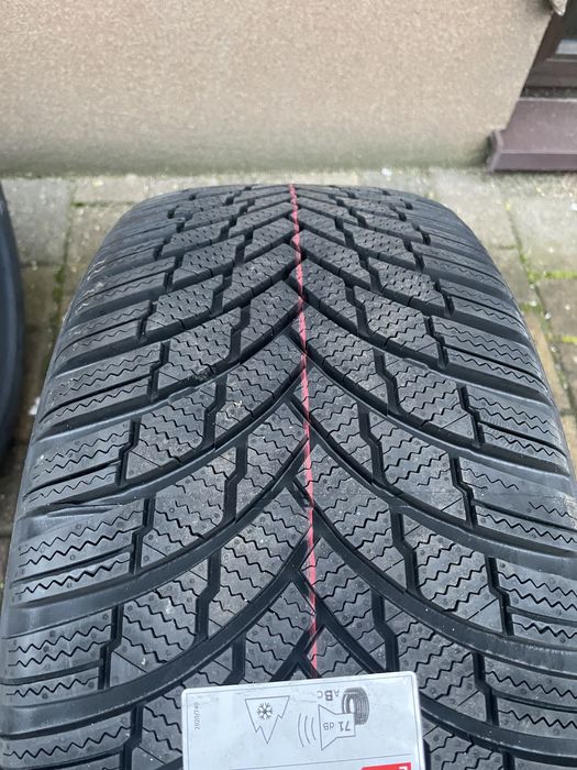 Nowe opony zimowe Firestone Winterhawk 4 245/45/18