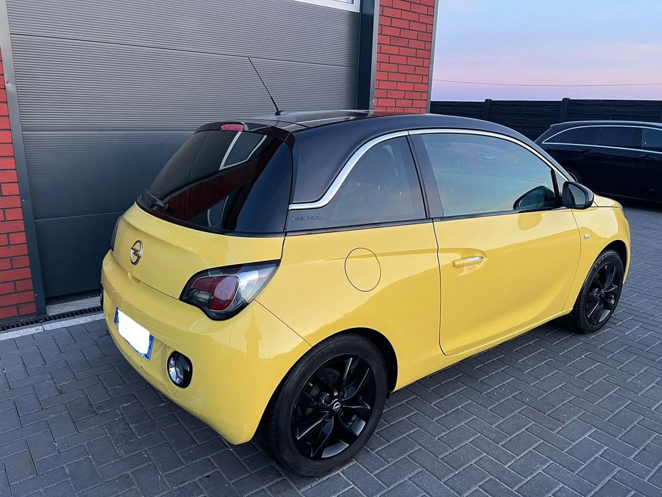 Opel Adam