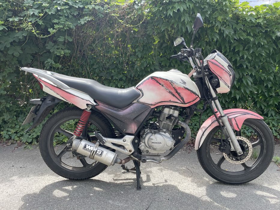 Honda CB125E 2011