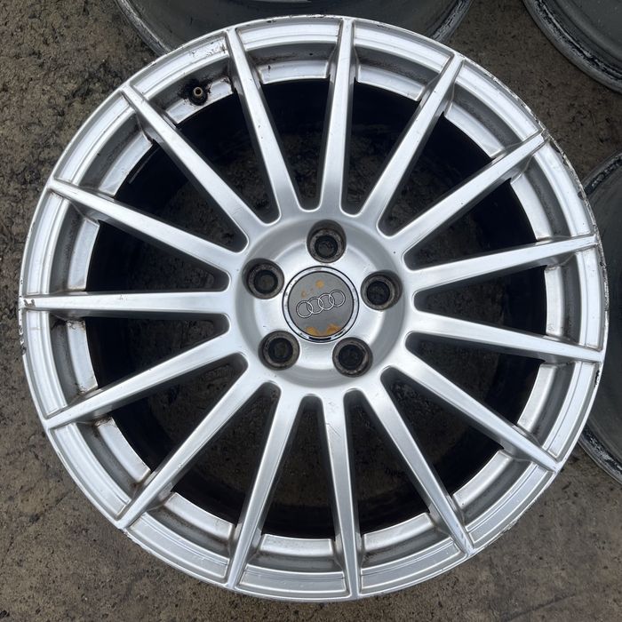Диски Audi Volkswagen Skoda R18 Р18 5х112 8J ET43