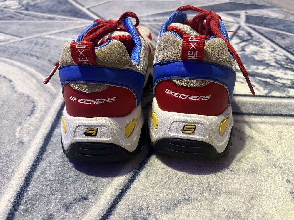 One piece X skechers d lites 2