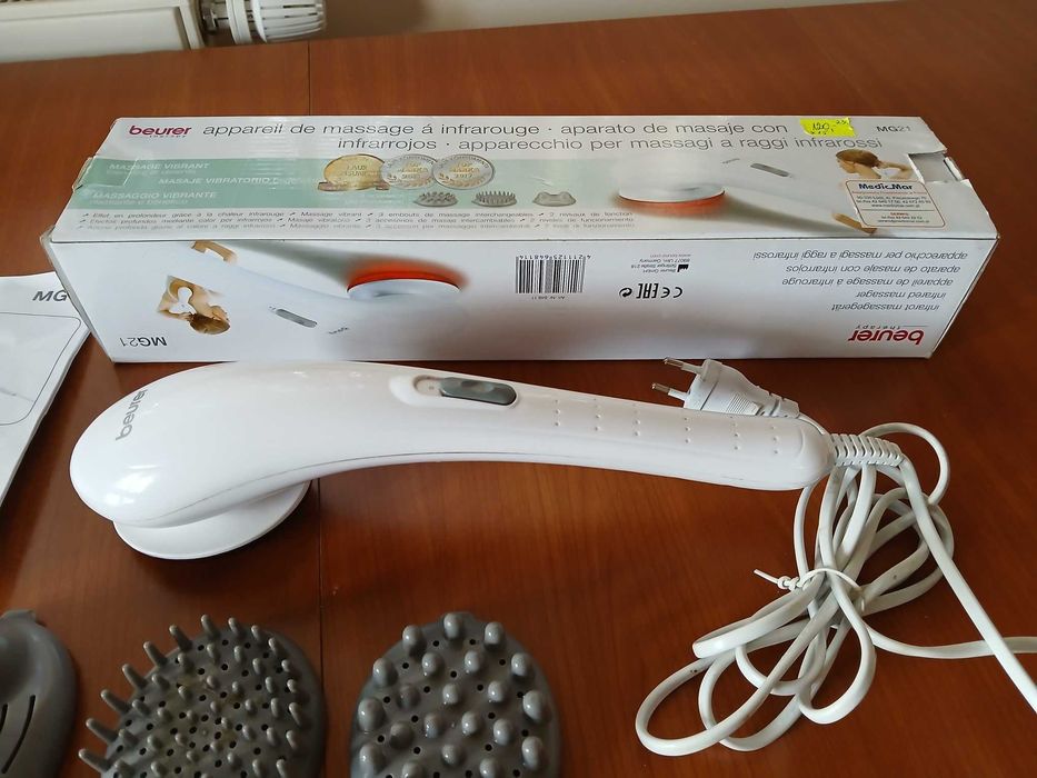 Masażer z promiennikiem podczerwieni MG 21 do wibracyjnego masażu