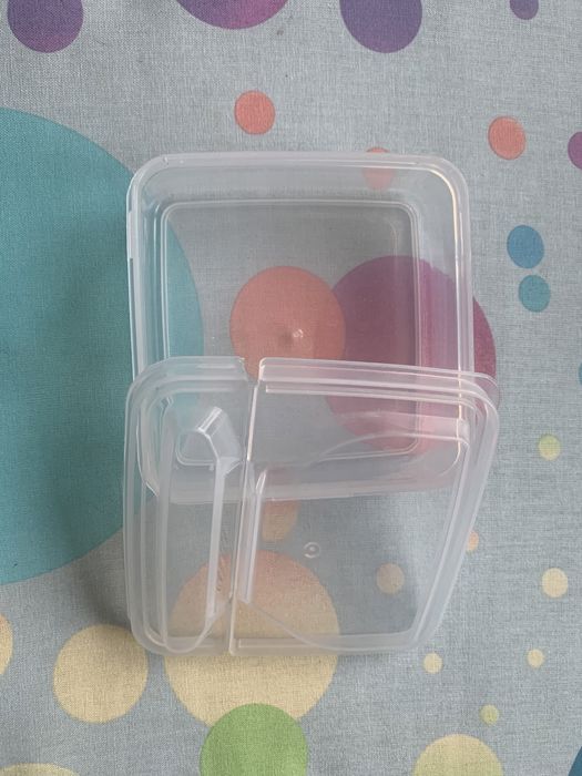 Pojemnik na ser topiony w plastrach