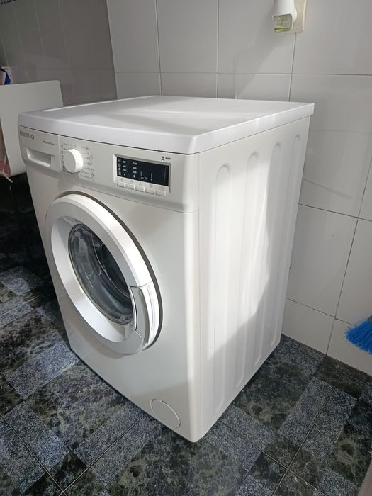 Máquina de Lavar Roupa Princess A+++ (Impecável)