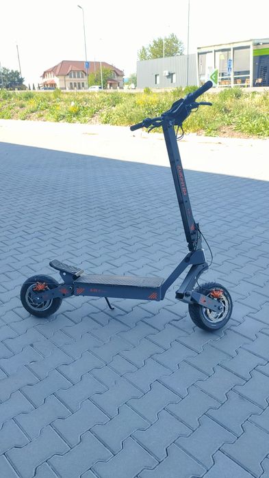 Електросамокат Kukirin G4