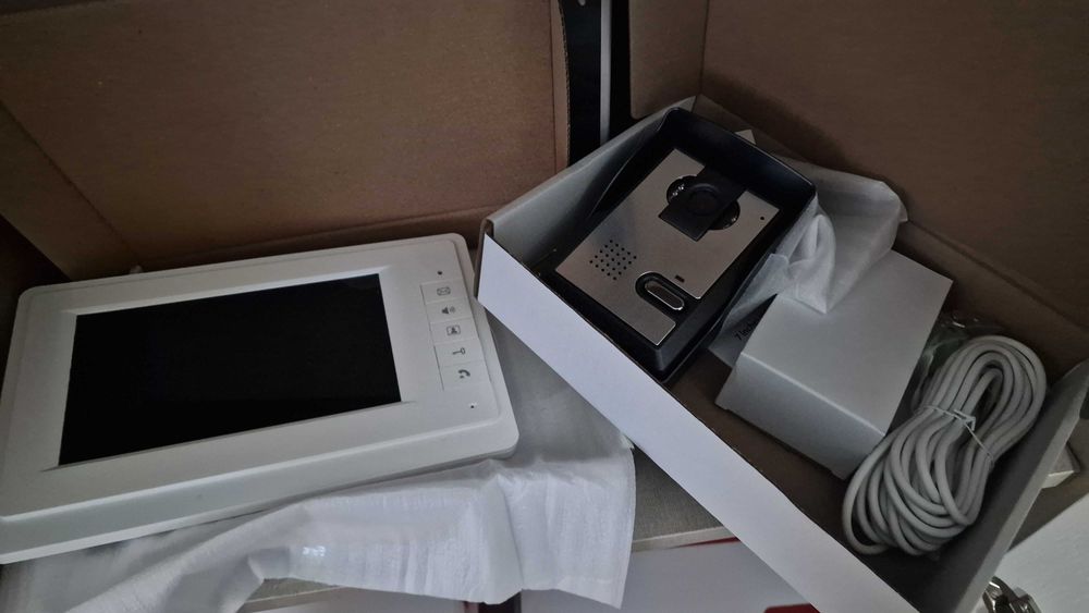 Video Porteiro 7" LCD com Mãos-Livres e Instalação Fácil