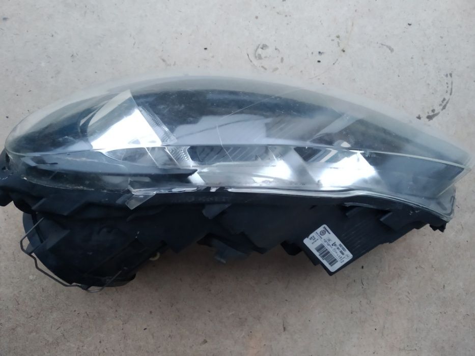 VW Golf VI Reflektor lampa przód lewy oryginalny