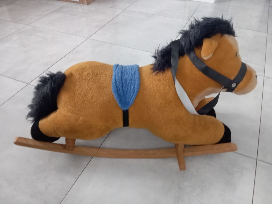 Koń na biegunach wysokość 30cm